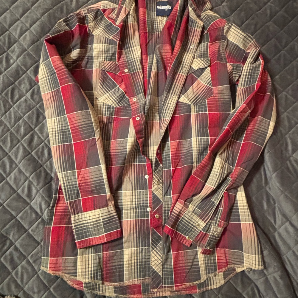 Wrangler Men's Red Plaid Shirt